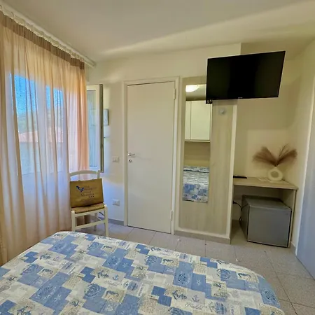 Monna Lisa Szálloda